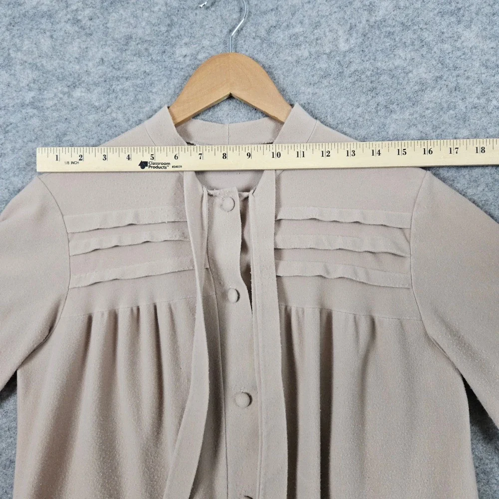 Rutledge Vintage Beige Button Front Lounge Robe Long Sleeve Pleated Size M FLAWS